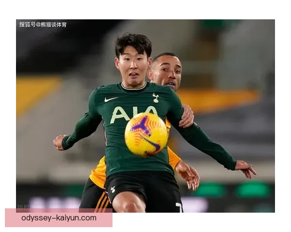 莱万特边路进攻持续提升，状态回暖引人期待