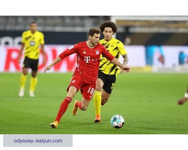 基米希与格雷茨卡配合默契，中场组合表现稳健